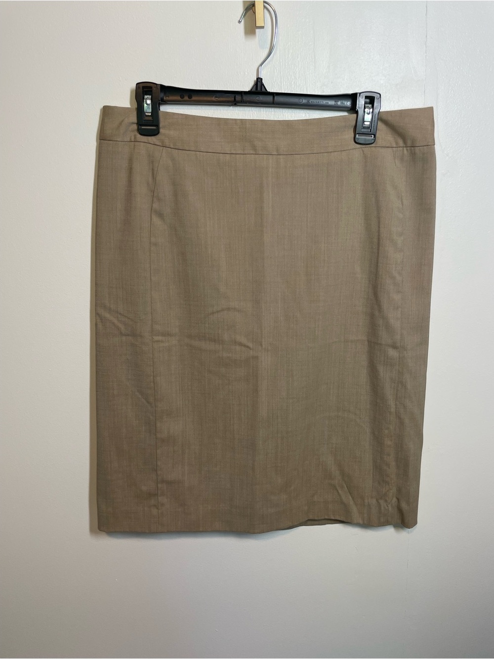 Banana Republic Taupe Wool Pencil Skirt - Size 10